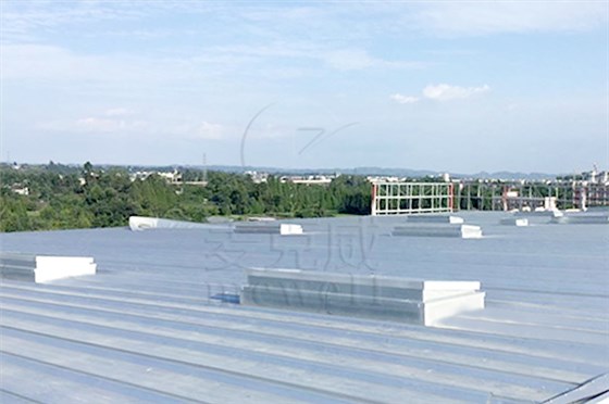 一字型電動(dòng)采光排煙天窗1